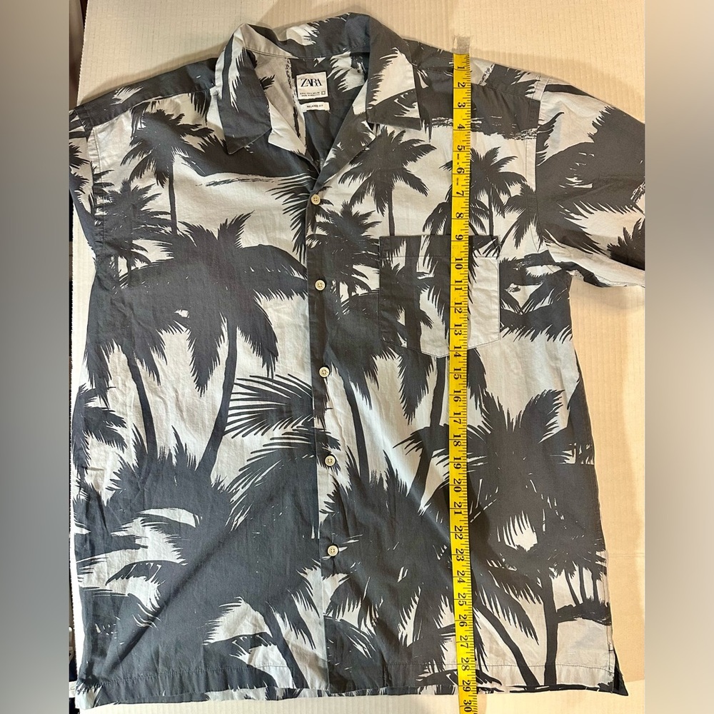 ZARA Gray And White Palm Leaves Hawaiian Style Button Up Short sleeve Shirt L - Picture 8 of 14